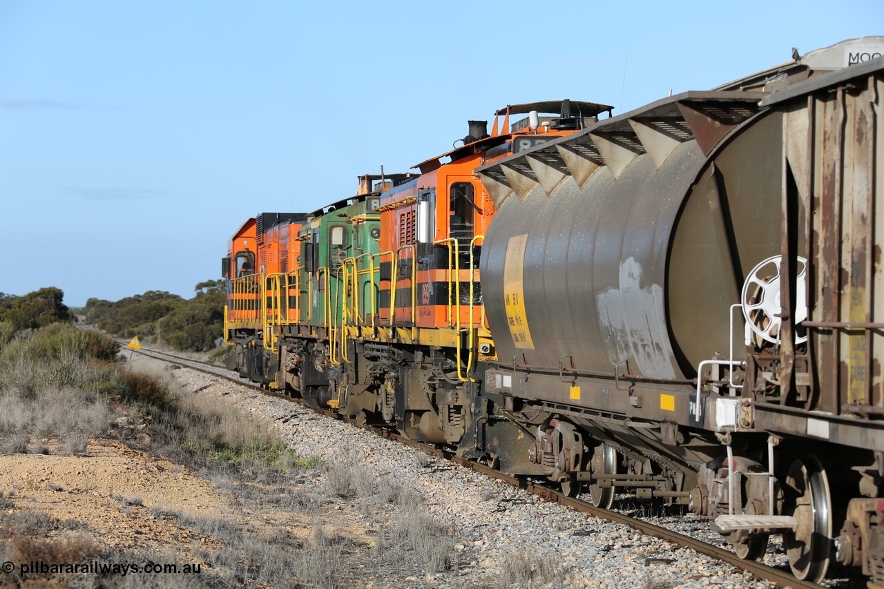 130705 0653
Lock, 1203, 846 and 859 shunt back into the yard with the second loaded portion, HAN type bogie grain hopper waggon HAN 59, one of sixty eight units built by South Australian Railways Islington Workshops between 1969 and 1973 as the HAN type for the Eyre Peninsula system.
