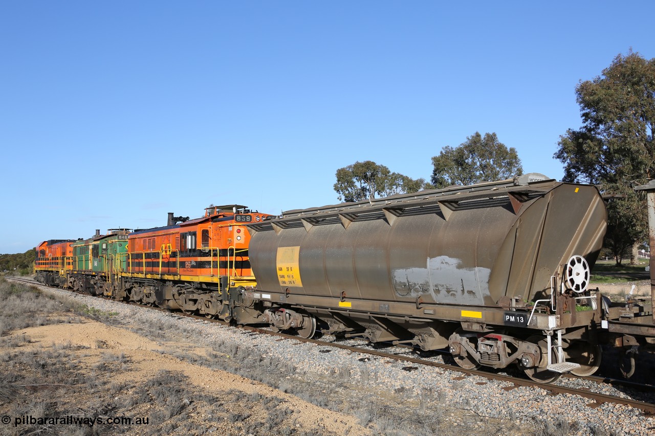 130705 0655
Lock, HAN type bogie grain hopper waggon HAN 59, one of sixty eight units built by South Australian Railways Islington Workshops between 1969 and 1973 as the HAN type for the Eyre Peninsula system.
Keywords: HAN-type;HAN59;1969-73/68-59;SAR-Islington-WS;