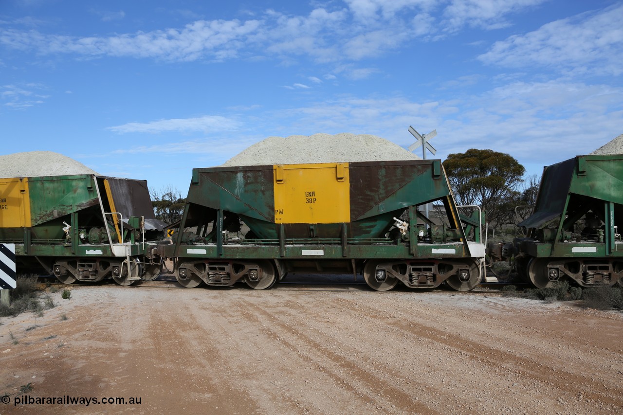 130708 0761
Charra, originally an Kinki Sharyo built NH type for the NAR now coded ENH type ENH 38 P, without hungry boards loaded with gypsum, [url=https://goo.gl/maps/fnkK0]Charoban Rd grade crossing, 477.8 km[/url].
Keywords: ENH-type;ENH38;Kinki-Sharyo-Japan;NH-type;NH938;