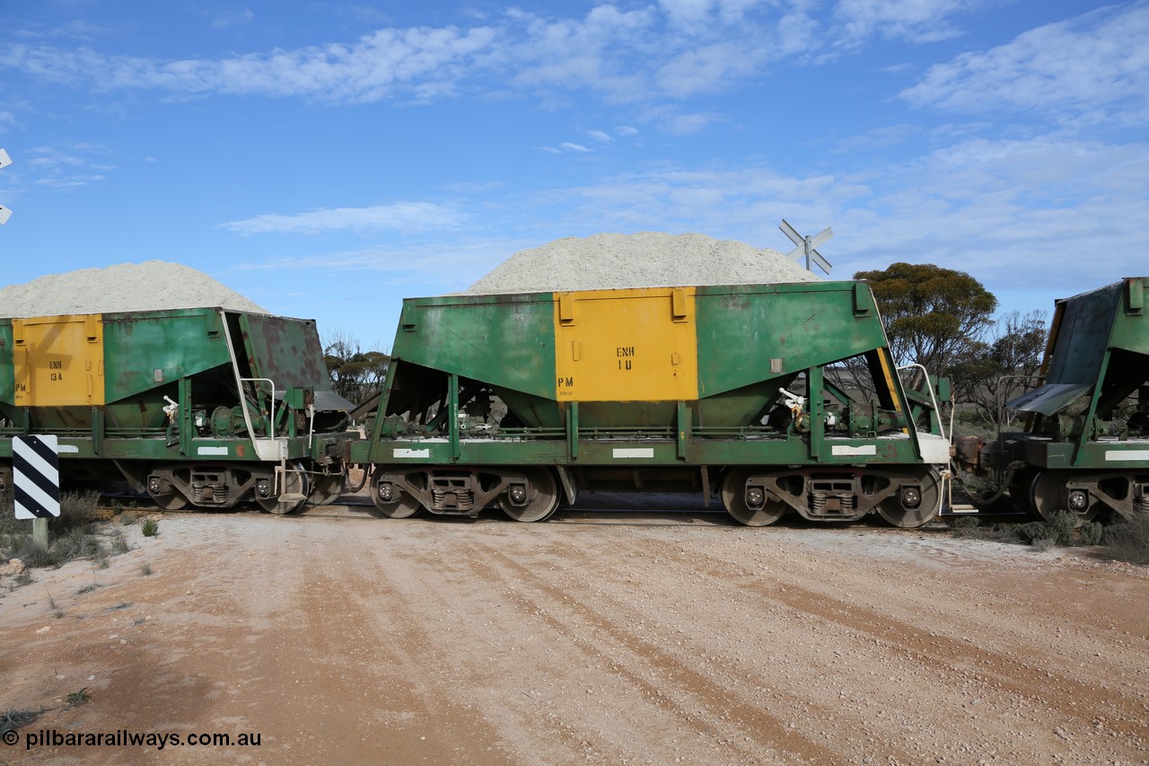 130708 0768
Charra, originally an Kinki Sharyo built NH type for the NAR now coded ENH type ENH 1 U, without hungry boards loaded with gypsum, [url=https://goo.gl/maps/fnkK0]Charoban Rd grade crossing, 477.8 km[/url].
Keywords: ENH-type;ENH1;Kinki-Sharyo-Japan;NH-type;NH901;