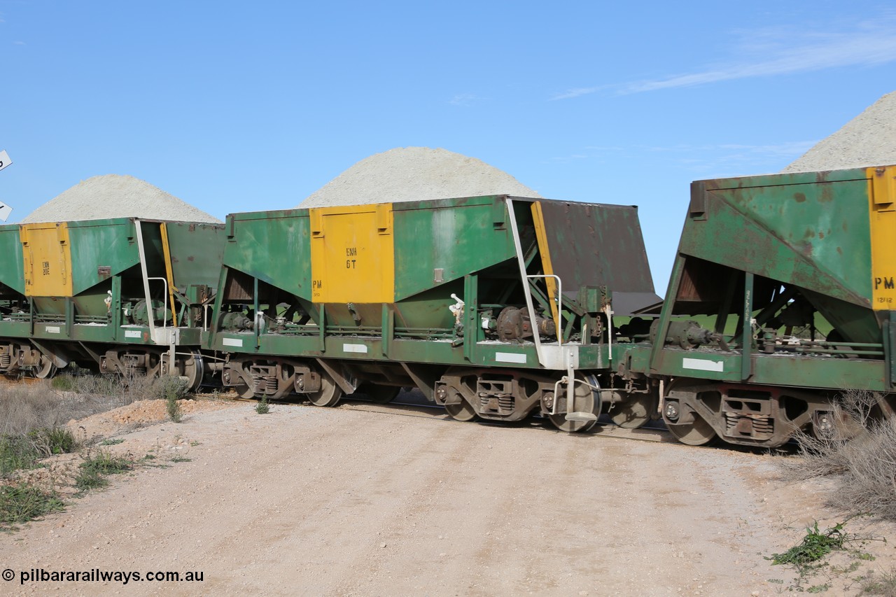 130708 0816
Moule, originally an Kinki Sharyo built NH type for the NAR now coded ENH type ENH 6 T, without hungry boards loaded with gypsum, [url=https://goo.gl/maps/SWBMW]Mewett Rd grade crossing, 470.1 km[/url].
Keywords: ENH-type;ENH6;Kinki-Sharyo-Japan;NH-type;NH906;