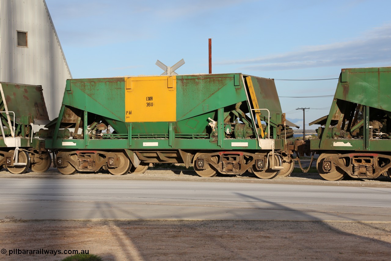 130708 0978
Thevenard originally an Kinki Sharyo built NH type for the NAR now coded ENH type ENH 36, without hungry boards having now been emptied crossing [url=https://goo.gl/maps/bHFc8]Innes Avenue grade crossing[/url].
Keywords: ENH-type;ENH36;Kinki-Sharyo-Japan;NH-type;