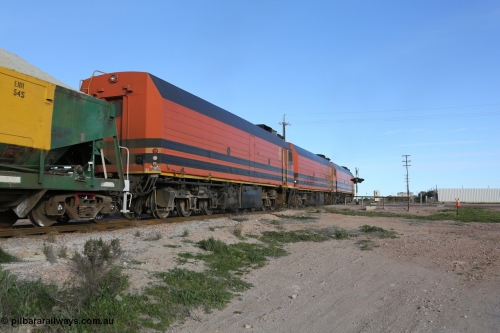 130708 0851
Penong Junction, [url=https://goo.gl/maps/45FyW]429.7 km[url].
