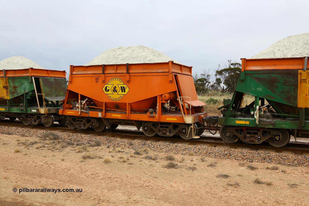 161109 1927
Moule, originally built by Kinki Sharyo as the NH type for the NAR in 1968, sent to Port Lincoln in 1978, then rebuilt and recoded ENH type in 1984, ENH 5, recently refurbished and wearing current owner Genesee & Wyoming orange and decal with matching hungry boards loaded with gypsum.
Keywords: ENH-type;ENH5;Kinki-Sharyo-Japan;NH-type;