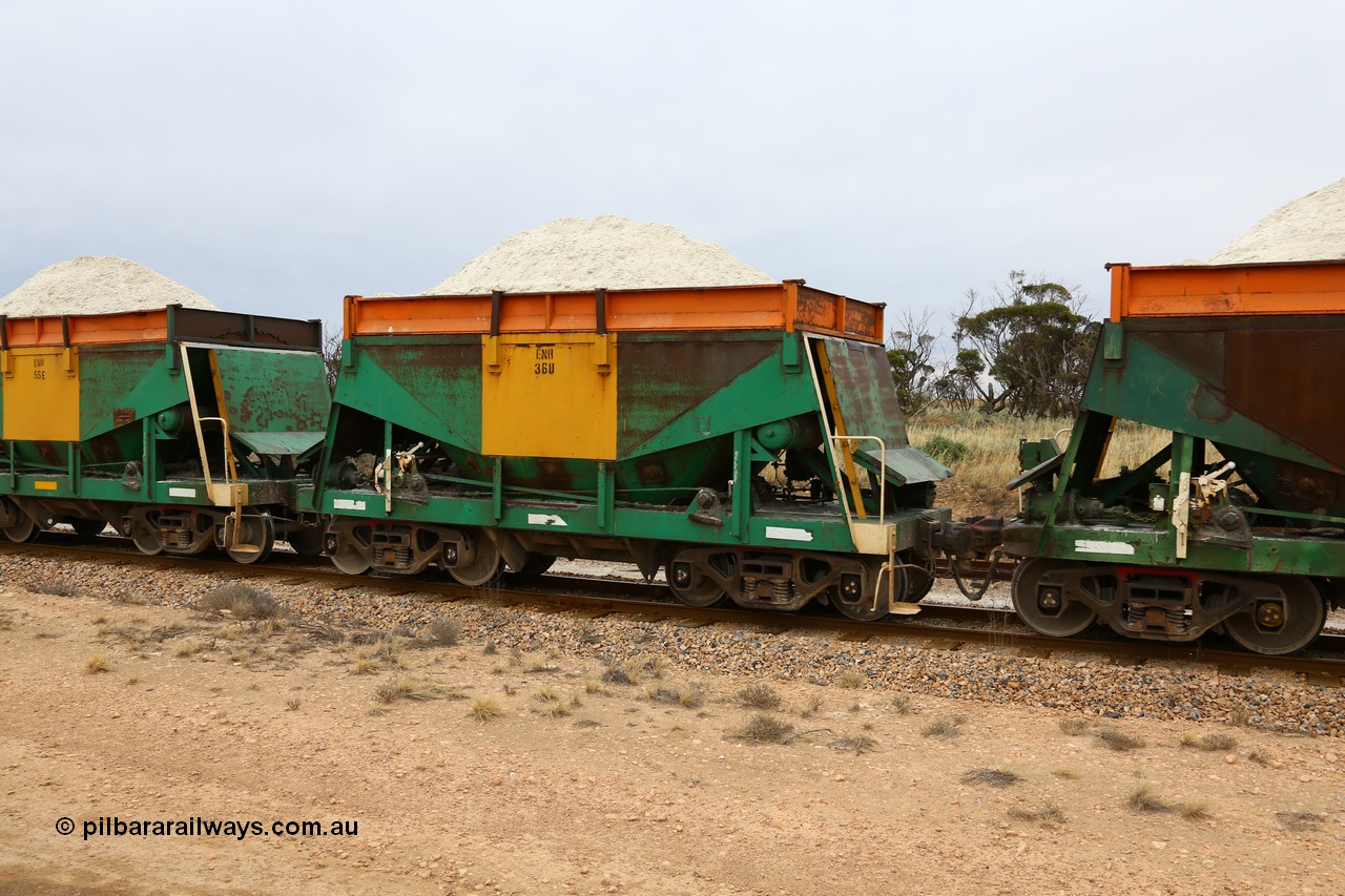 161109 1946
Moule, originally built by Kinki Sharyo as the NH type for the NAR in 1968, sent to Port Lincoln in 1978, then rebuilt and recoded ENH type in 1984, ENH 36 with hungry boards loaded with gypsum.
Keywords: ENH-type;ENH36;Kinki-Sharyo-Japan;NH-type;NH936;