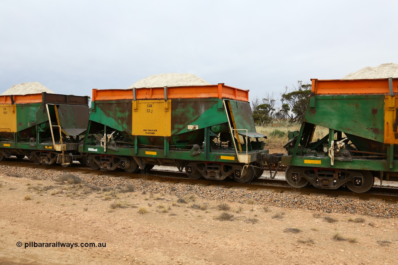 161109 1952
Moule, originally built by Kinki Sharyo as the NH type for the NAR in 1968, sent to Port Lincoln in 1978, then rebuilt and recoded ENH type in 1984, ENH 53 with hungry boards loaded with gypsum.
Keywords: ENH-type;ENH53;Kinki-Sharyo-Japan;NH-type;