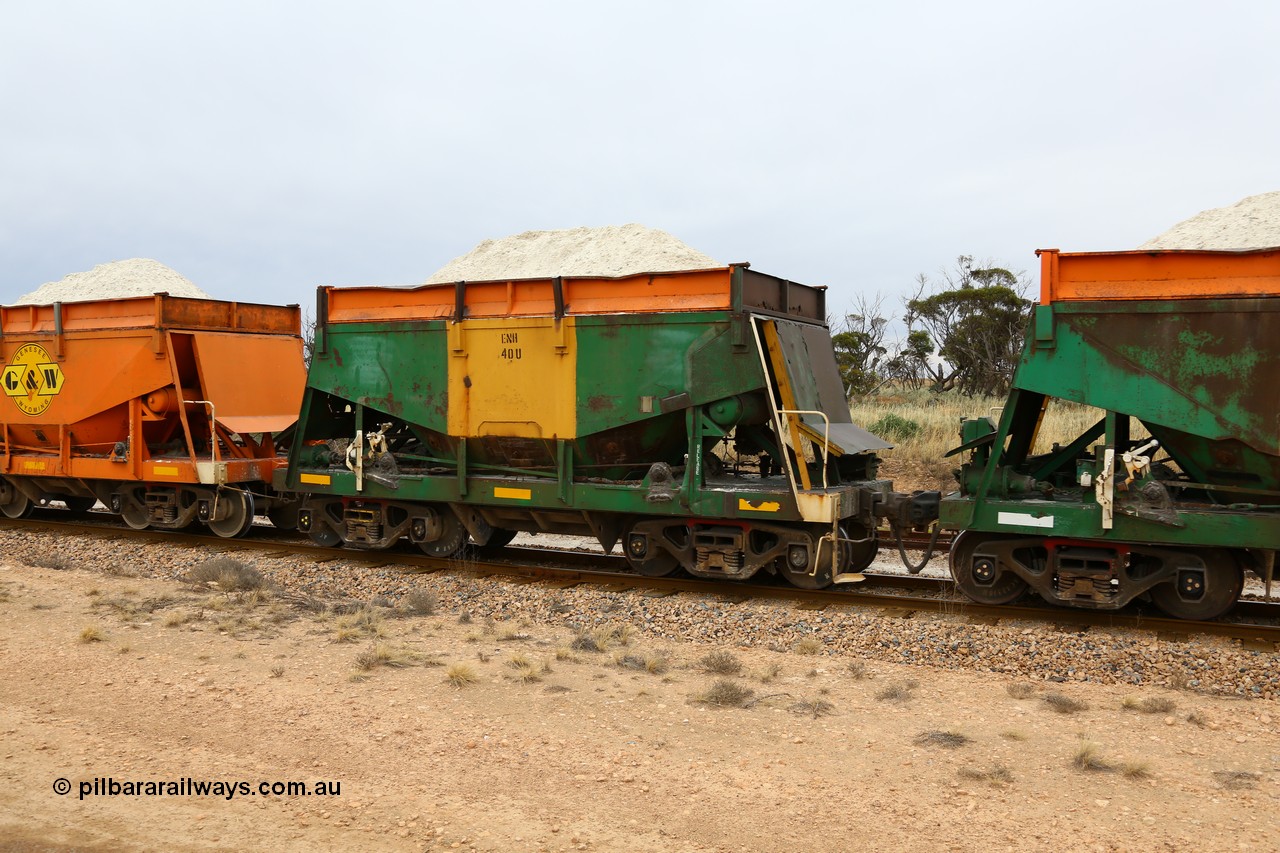 161109 1953
Moule, originally built by Kinki Sharyo as the NH type for the NAR in 1968, sent to Port Lincoln in 1978, then rebuilt and recoded ENH type in 1984, ENH 40 with hungry boards loaded with gypsum.
Keywords: ENH-type;ENH40;Kinki-Sharyo-Japan;NH-type;NH940;