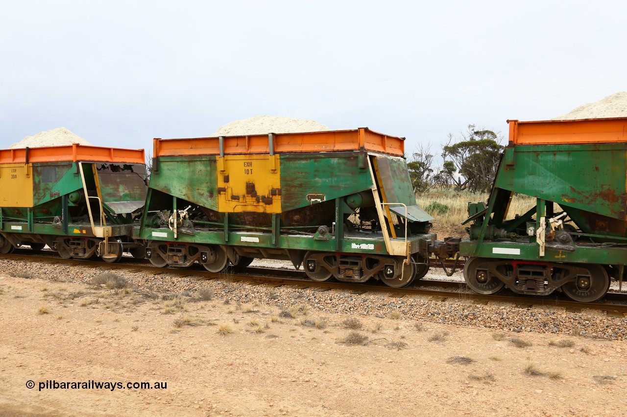 161109 1958
Moule, originally built by Kinki Sharyo as the NH type for the NAR in 1968, sent to Port Lincoln in 1978, then rebuilt and recoded ENH type in 1984, ENH 10 with hungry boards loaded with gypsum. Also shows signs of derailment and being on its side.
Keywords: ENH-type;ENH10;Kinki-Sharyo-Japan;NH-type;NH910;