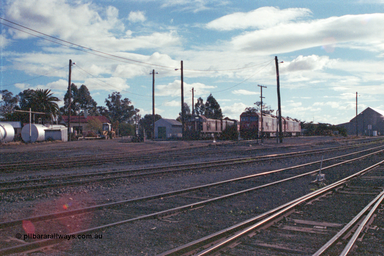 101-21
Donald loco depot, broad gauge V/Line locos T class Clyde Engineering EMD model G8B, G class Clyde Engineering EMD model JT26C-2SS and Y class Clyde Engineering EMD model G6B.
Keywords: T-class;Clyde-Engineering-Granville-NSW;EMD;G8B;G-class;JT26C-2SS;Y-class;G6B;