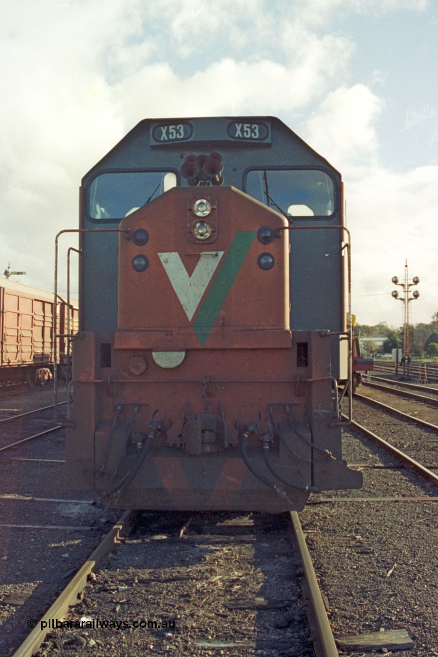 103-28
Benalla station yard, broad gauge V/Line X class loco X 53 with serial 75-800 a Clyde Engineering Rosewater SA built EMD model G26C, cab front view.
Keywords: X-class;X53;Clyde-Engineering-Rosewater-SA;EMD;G26C;75-800;