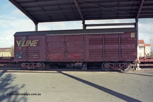 103-25
Benalla, broad gauge V/Line VLCX type bogie louvre van VLCX 148 built by Victorian Railways Bendigo Workshops as a VLX type louvre van in June 1965, recoded in 1979 to VLCX, Freightgate shed.
Keywords: VLCX-type;VLCX148;Victorian-Railways-Bendigo-WS;VLX-type;