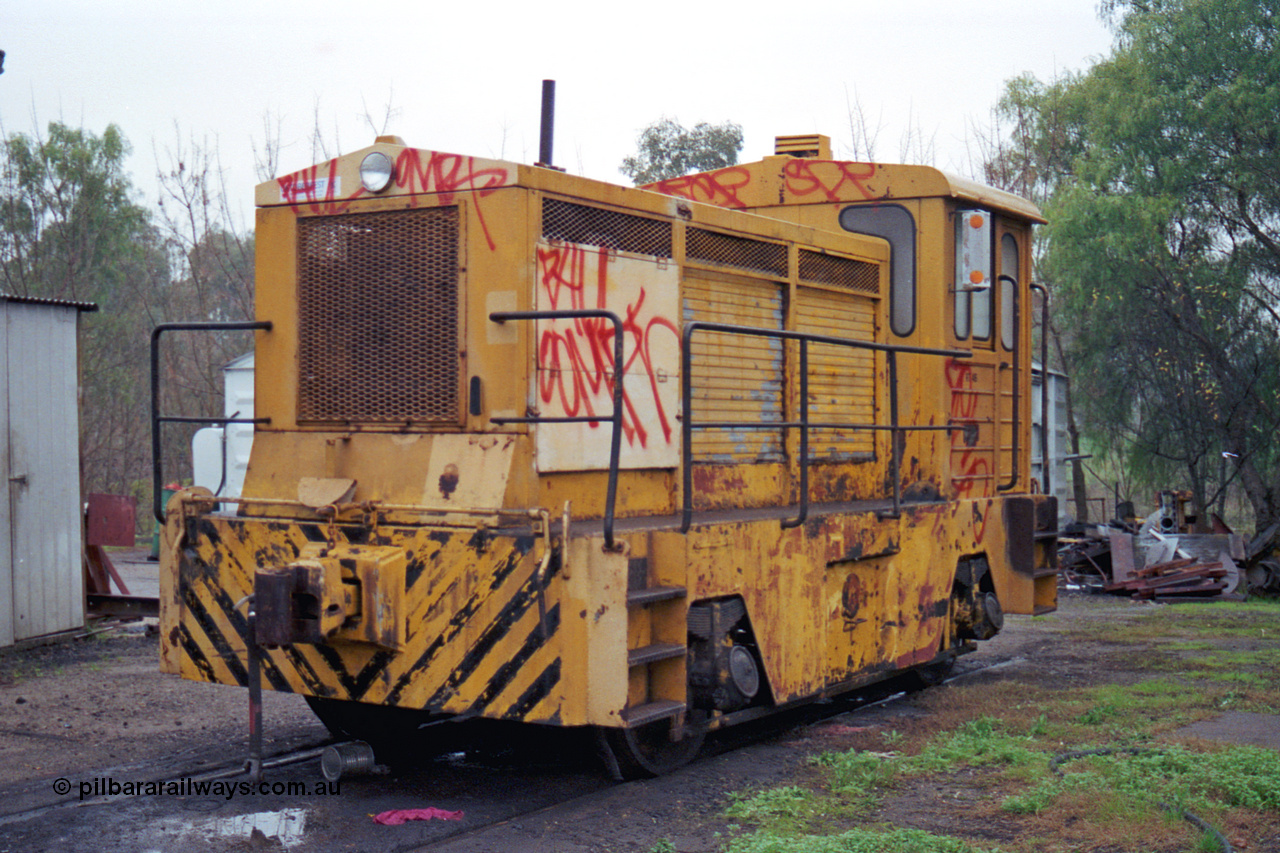 106-25
Seymour loco depot, Aresco built 0-4-0 rail tractor RT class RT 46 an Aresco Trak Chief built in 1966, this loco used to shunt the APM plant north of Broadford at McDougall, and prior to that at the Morwell Briquette Sidings. This unit has a Fordson 590E engine for 90 hp (67 kW).
Keywords: RT-class;RT46;Aresco;Trak-Chief;0-4-0;rail-tractor;railpage:class=349;railpage:loco=RT46;rp-au-vic-rt;rp-au-vic-rt-RT46;