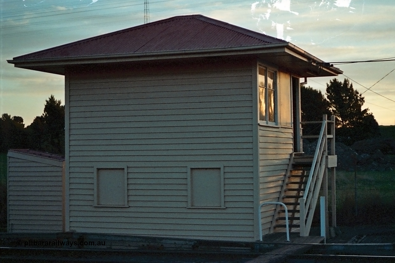 115-20
Somerton signal box, front elevation view, looking from Upfield line, ablution outhouse at left.
