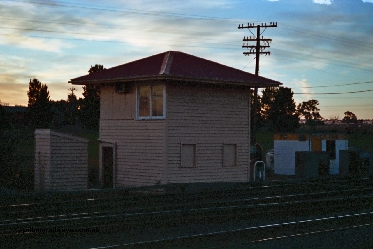 115-22
Somerton signal box, station overview, track view.
