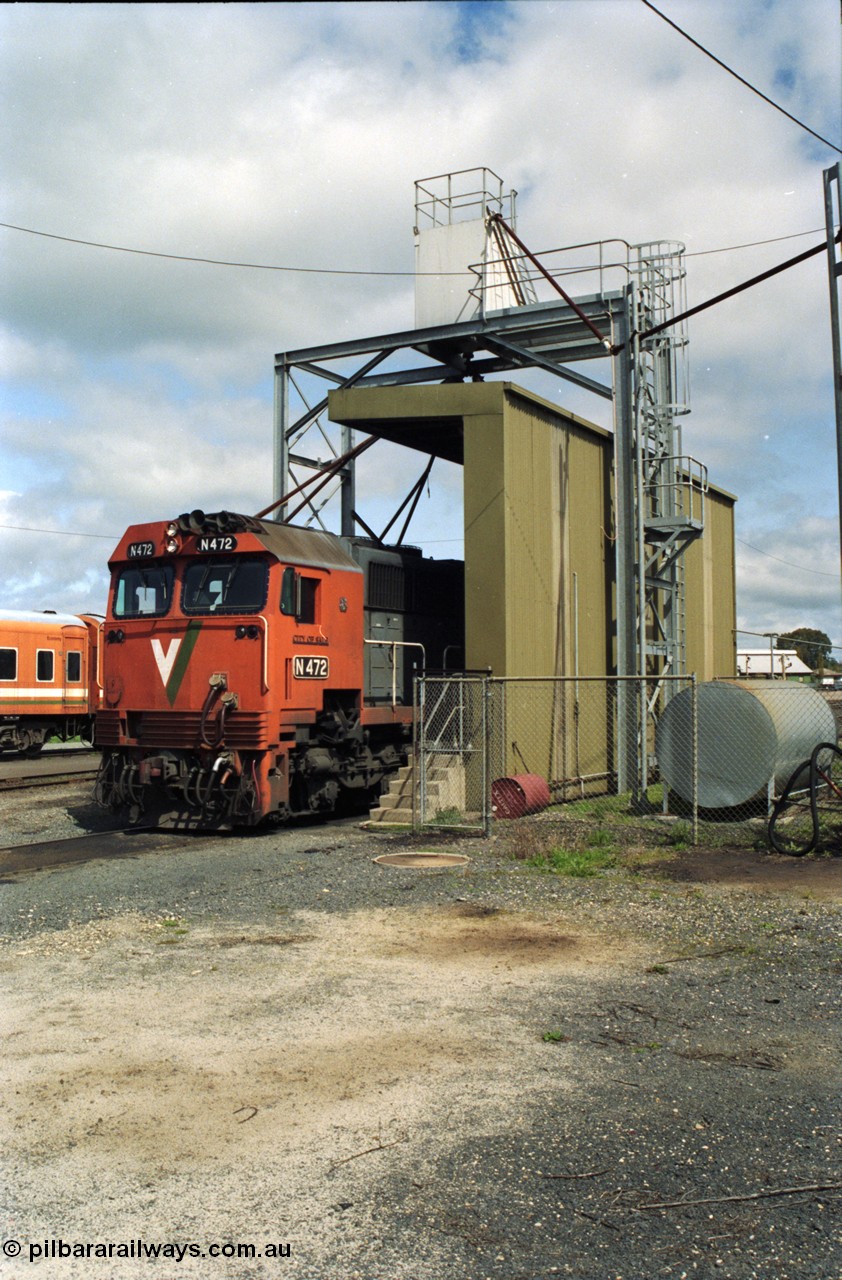 117-19
Seymour loco depot, fuel and sanding point, V/Line N class N 472 'City of Sale' Clyde Engineering EMD model JT22HC-2 serial 87-1201.
Keywords: N-class;N472;Clyde-Engineering-Somerton-Victoria;EMD;JT22HC-2;87-1201;