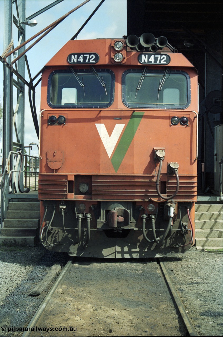 117-21
Seymour loco depot, fuel and sanding point, V/Line N class N 472 'City of Sale' Clyde Engineering EMD model JT22HC-2 serial 87-1201, front view.
Keywords: N-class;N472;Clyde-Engineering-Somerton-Victoria;EMD;JT22HC-2;87-1201;