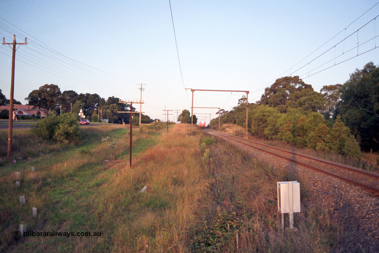 123-1-21
Traralgon, Coonoc Rd, V/Line broad gauge N class N 451 'City of Portland' Clyde Engineering EMD model JT22HC-2 serial 85-1219, N set, up Bairnsdale pass, distant shot.
Keywords: N-class;N451;Clyde-Engineering-Somerton-Victoria;EMD;JT22HC-2;85-1219;