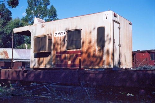 123-1-24
Healesville ex Victorian Railways VVEY class guards van cabin VVEY 7 made of fibreglass, Victorian Railways Newport Workshops built ten of these in 1981-82, sitting on an QN class bogie ballast waggon.
Keywords: VVEY-van;VVEY7;Victorian-Railways-Newport-WS;ZMF-van;