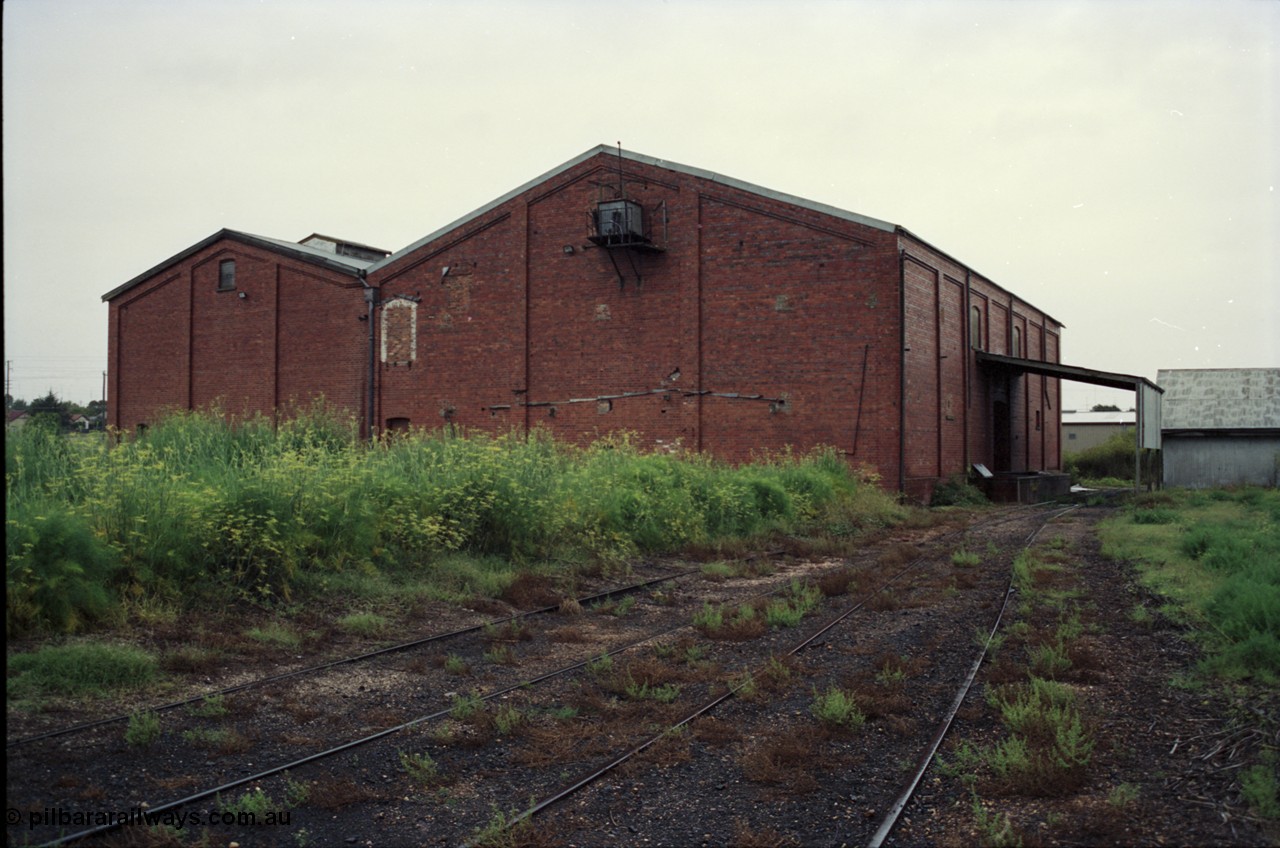 123-2-11
Maffra, brick Milk Co-op building with rail connection, Sidings A.
