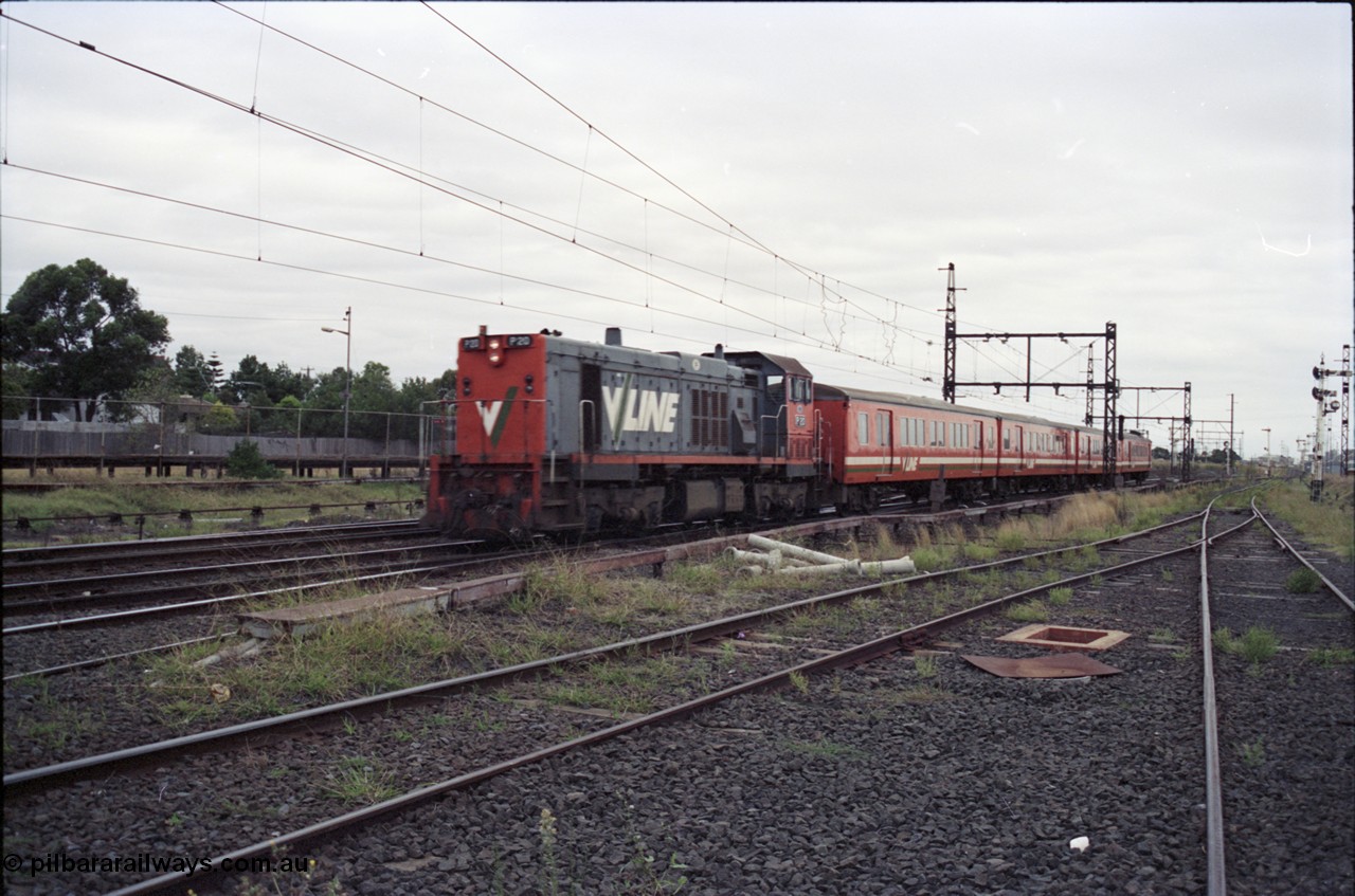 123-2-28
Sunshine V/Line broad gauge down passenger train with P class P 20 Clyde Engineering EMD model G18HBR serial 84-1213 rebuilt from flat top T class T 337 Clyde Engineering EMD model G8B serial 56-112 and H set.
Keywords: P-class;P20;Clyde-Engineering-Somerton-Victoria;EMD;G18HBR;84-1213;rebuild;