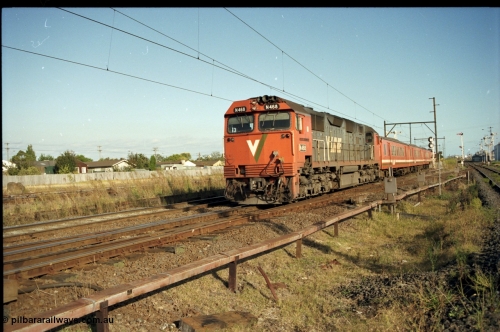 124-08
Sunshine V/Line broad gauge down passenger train with N class N 468 Clyde Engineering EMD model JT22HC-2 serial 86-1197 'City of Bairnsdale' and H set.
Keywords: N-class;N468;Clyde-Engineering-Somerton-Victoria;EMD;JT22HC-2;86-1197;