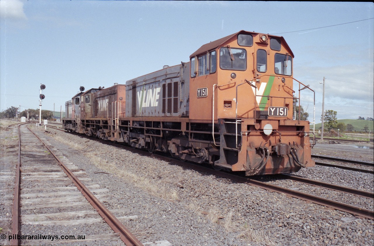 126-33
Wallan Loop, standard gauge relief light locos on the loop, V/Line Clyde Engineering EMD G6B model Y classes Y 151 serial 67-571 and Y 102 serial 63-292 and G18B T class T 411 serial 68-627, waiting to return to Melbourne.
Keywords: Y-class;Y151;Clyde-Engineering-Granville-NSW;EMD;G6B;67-571;