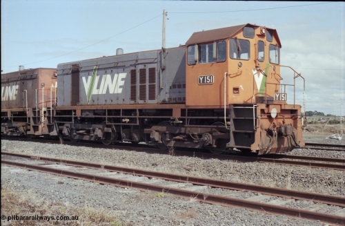 126-30
Wallan Loop, standard gauge rescue locos on the loop, V/Line Y class Y 151 Clyde Engineering EMD G6B serial 67-571, waiting to return to Melbourne.
Keywords: Y-class;Y151;Clyde-Engineering-Granville-NSW;EMD;G6B;67-571;