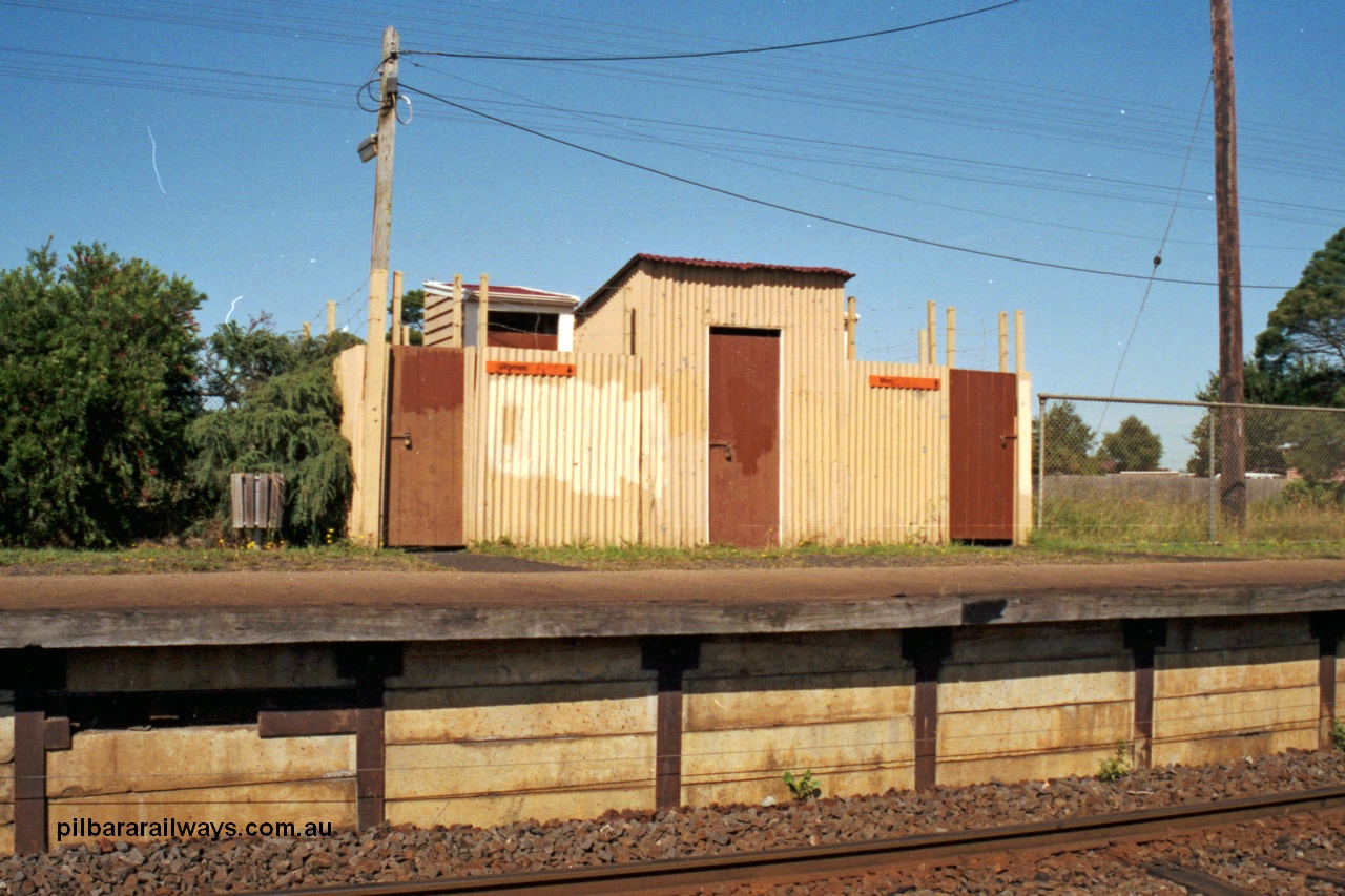 129-1-30
Cranbourne station platform, toilet block.

