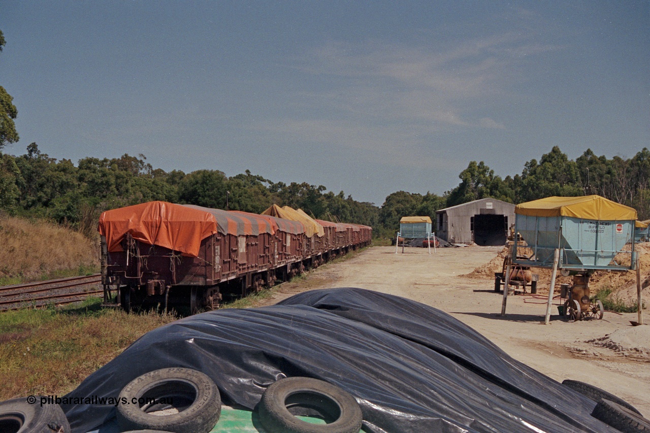 129-2-36
Buffalo, view of Pivot unloading area and shed, super phosphate waggons in loop.
