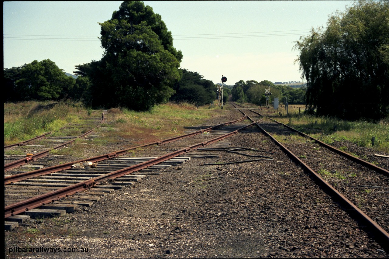 129-3-02
Foster track view, looking towards Melbourne, turntable road at left.

