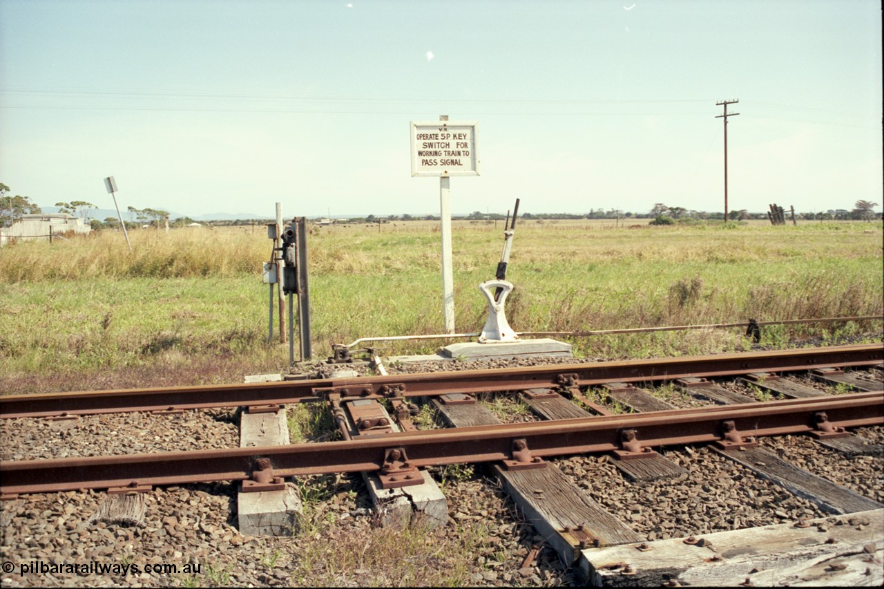 129-3-08
Toora interlocking, Yarram end points, point lever and staff lock.
