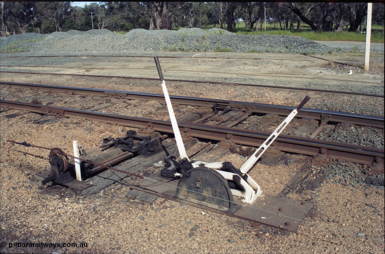 130-13
Rochester plunger locked points 'C', signal and point levers with interlocking, from mainline to platform, Melbourne end.
