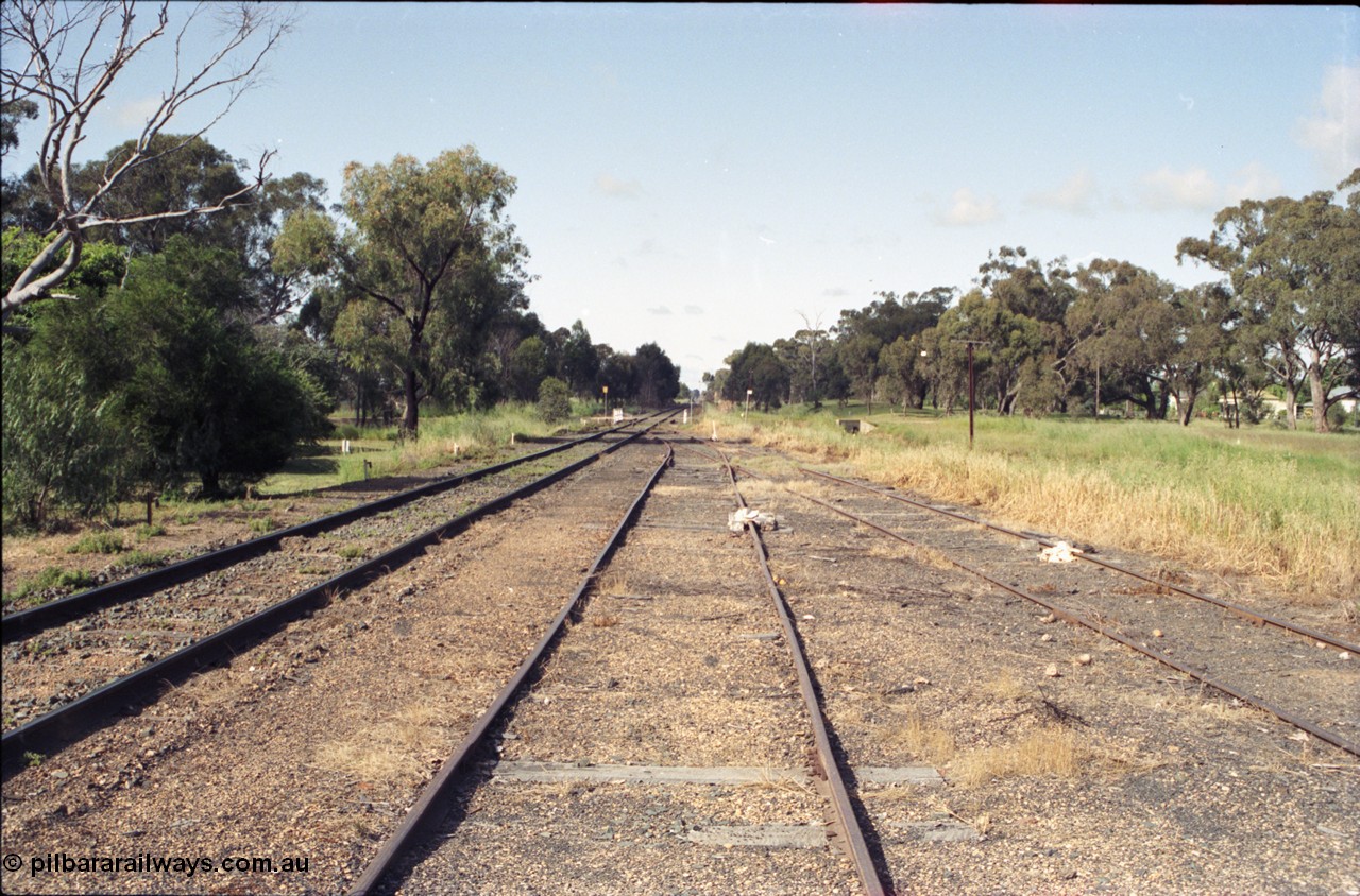 130-16
Rochester yard overview looking south, 223 km post.
