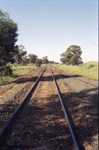 130-05
Elmore track view, looking south, towards Melbourne, end of yard at right.
