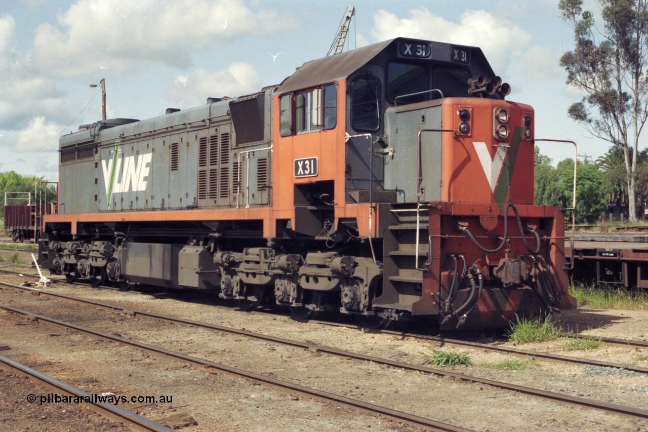 131-1-00
Echuca yard, broad gauge V/Line X class leader X 31 Clyde Engineering EMD model G16C serial 66-484.
Keywords: X-class;X31;Clyde-Engineering-Granville-NSW;EMD;G16C;66-484;