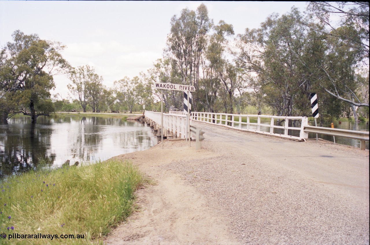 131-1-14
Wakool River bridge, high water.
