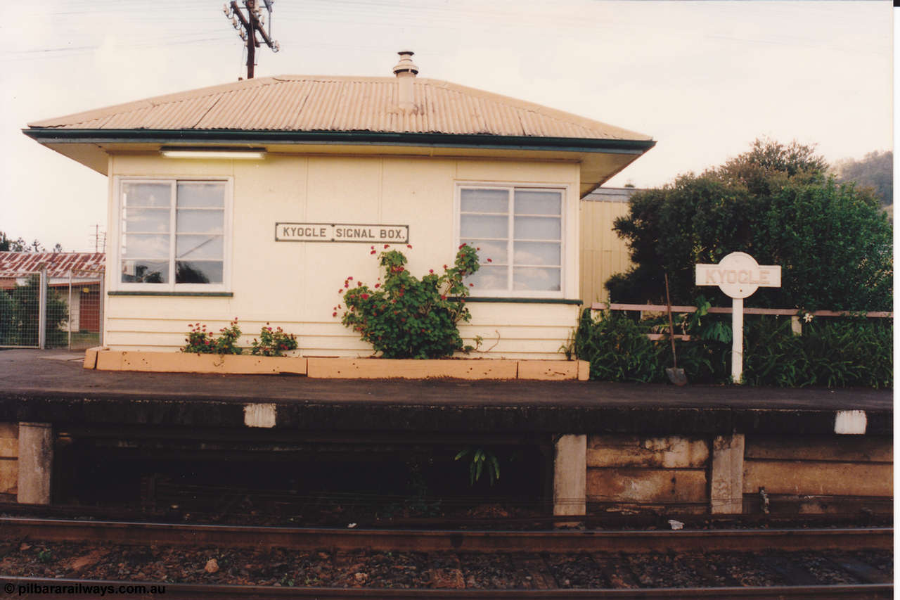 134-20
Kyogle, signal box, track view, platform, station sign.
