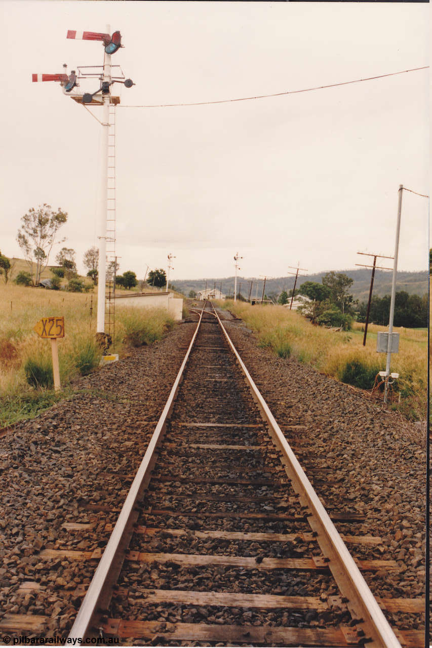 134-30
Glenapp, track view, looking north from south end of loop, down home signal, gangers shed with door open.
