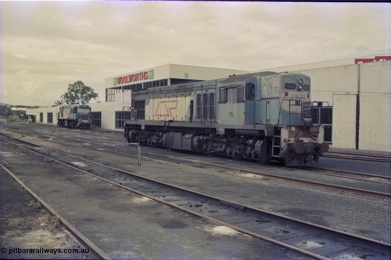 135-00
Ipswich yard, narrow gauge Comeng Qld built (under contract for Clyde Engineering) EMD model GL22C, Queensland Rail's 1502 class unit 1523, in 2005 1523 was rebuilt and now operated by FCAB in Chile as their 1455. In the background is QR English Electric built model RSE92C 1620 class leader 1620.
Keywords: 1502-class;1523;Comeng-Qld;EMD;GL22C;68-647;