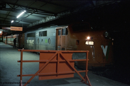 136-32
Seymour station platform view V/Line broad gauge A class A 62 Clyde Engineering EMD model AAT22C-2R serial 84-1183 rebuilt from B 62 Clyde Engineering EMD model ML2 serial ML2-3 waits to depart Seymour with the Sunday evening down pass to Cobram train 8345.
Keywords: A-class;A62;Clyde-Engineering-Rosewater-SA;EMD;AAT22C-2R;84-1183;rebuild;bulldog;