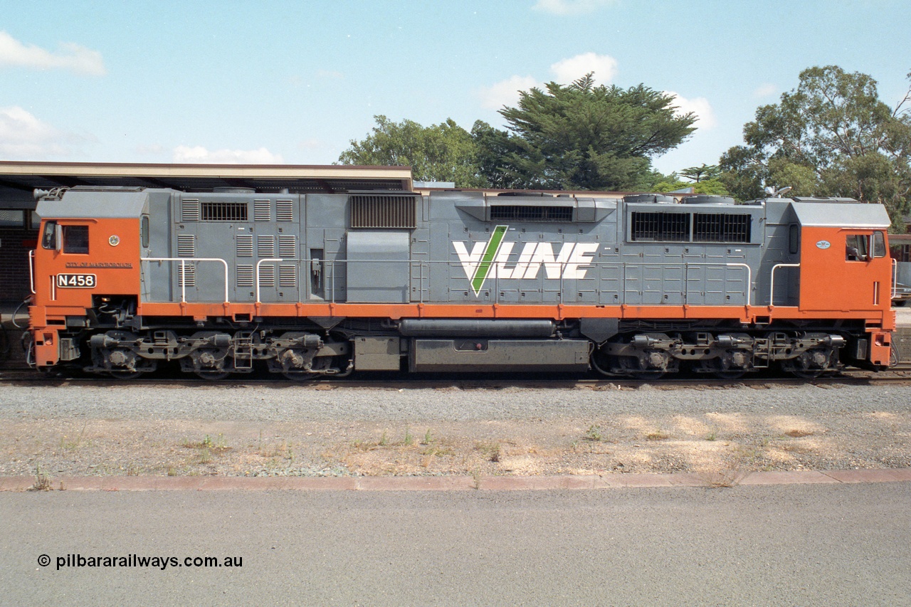 138-13
Bendigo station, side view of V/Line broad gauge N class Loco N 458 'City of Maryborough' Clyde Engineering EMD model JT22HC-2 serial 85-1226.
Keywords: N-class;N458;Clyde-Engineering-Somerton-Victoria;EMD;JT22HC-2;85-1226;