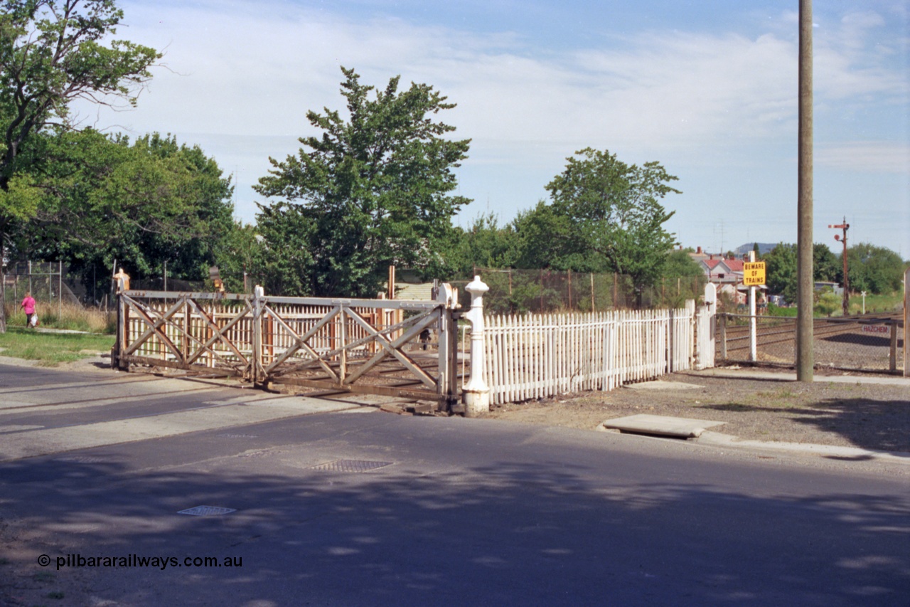 140-1-21
Ballarat North or C Signal Box, view of the interlocked gates for the grade crossing at Macarthur Street, looking towards Ballarat.
