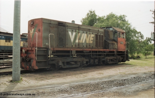 147-36
Seymour loco depot, standard gauge V/Line shunt loco and Y class leader Y 101 Clyde Engineering EMD model G6B serial 63-291 sits on the standard gauge turntable road, these units ride on former 'Swing Door' motor bogies.
Keywords: Y-class;Y101;Clyde-Engineering-Granville-NSW;EMD;G6B;63-291;