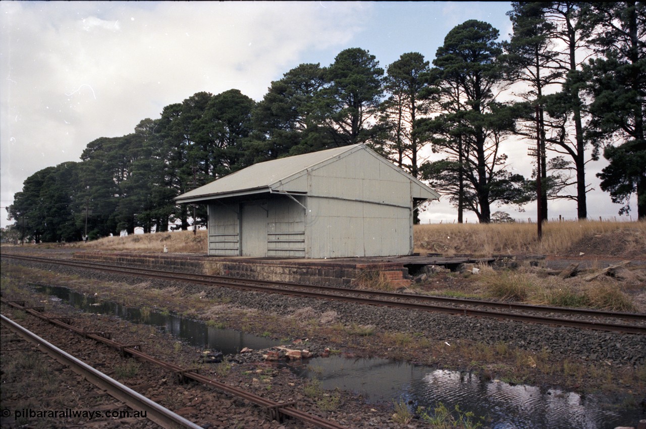 153-1-09
Ballan goods shed and loading platform, mainline and point rodding in foreground.

