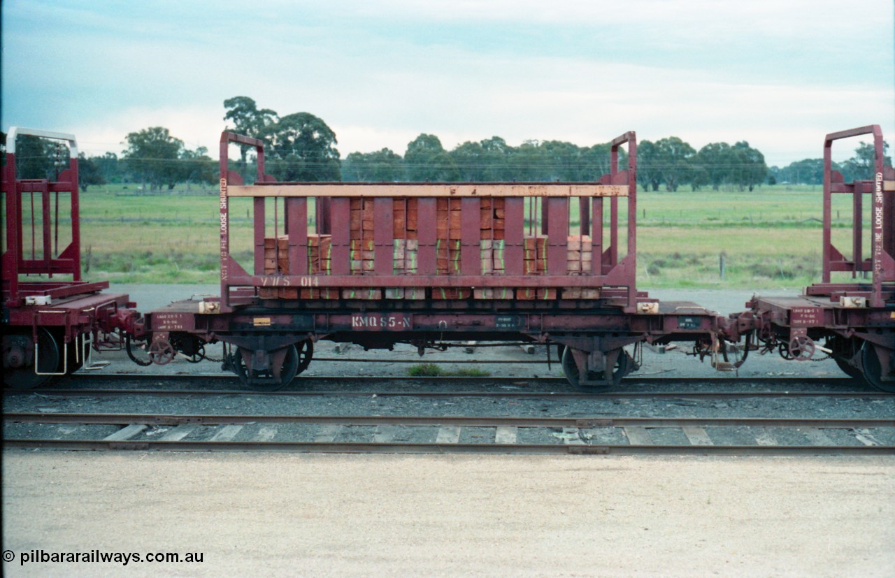 161-27
Tocumwal, V/Line broad gauge KMQ type four wheel container waggon KMQ 85 with a loaded VWS type sleeper transport container VWS 014, KMQ 85 started life as a T type fixed wheel base ice refrigerated van built in January 1924 at Newport by Craig and Party, in March of 1976 it was converted to the KMQ type at Bendigo Workshops.
Keywords: KMQ-type;KMQ85;Newport-Craig-&-Party;T-type;fixed-wheel-waggon;