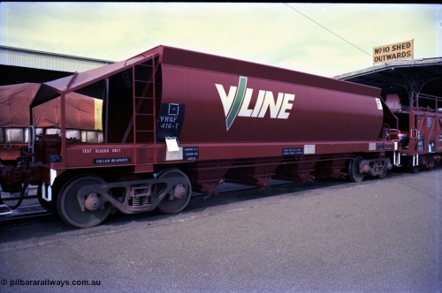 162-3-10
Melbourne Yard, V/Line broad gauge VHQF type bogie quarry products waggon VHQF 416, built at a JQF type bogie quarry products popper at Ballarat North Workshops in March 1977, at No.10 Goods Shed, PTC Open Day.
Keywords: VHQF-type;VHQF416;Victorian-Railways-Ballarat-Nth-WS;JQF-type;