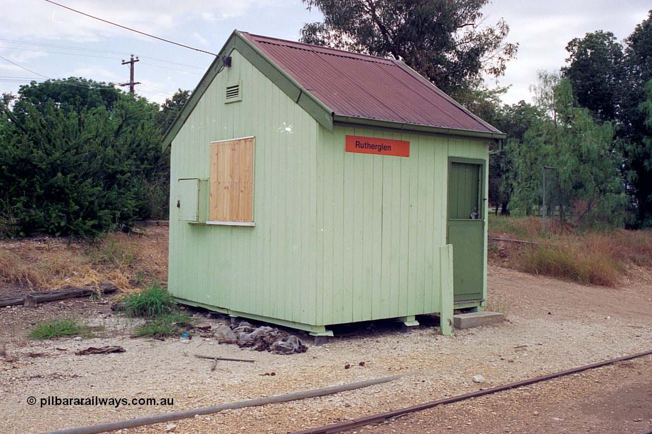 170-24
Rutherglen, Victorian Railways portable station building, station building is located to the right of this and under the care of the local Lions.
