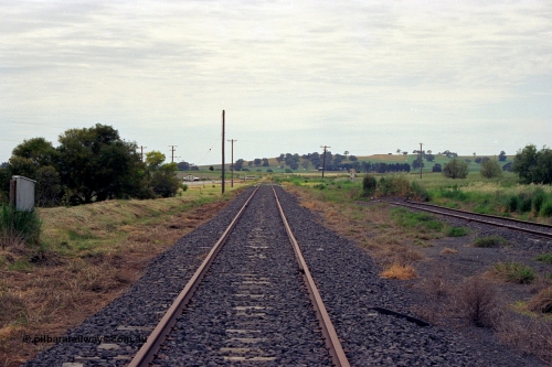 170-04
Dookie, yard view looking towards the closed line to Katamatite, silo siding on the right.
