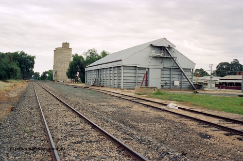 170-14
Devenish station yard overview looking north towards Oaklands, Victorian Oat Pool horizontal bunker, Williamstown style silo complex in the distance.
