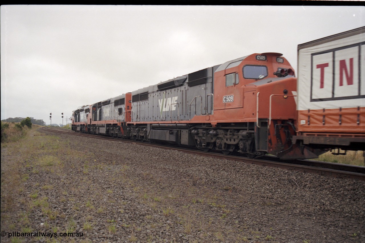 172-13
Bungaree Loop, broad gauge V/Line C classes C 502 Clyde Engineering EMD model GT26C serial 76-825, C 506 serial 76-829 and C 509 serial 76-832, up Adelaide goods train 9150, trailing shot.
Keywords: C-class;C509;Clyde-Engineering-Rosewater-SA;EMD;GT26C;76-832;